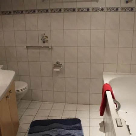 Apartment Mier Gfallt's Appartement-fewo- Bad- Wc- 3 Schlafraeume 5-bettwohnung By Interhome *