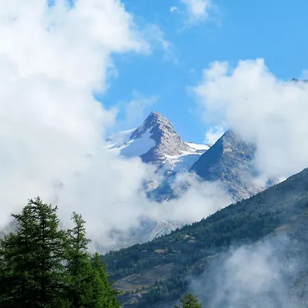 Mier Gfallt's Appartement-fewo- Bad- Wc- 3 Schlafraeume 5-bettwohnung By Interhome Apartment Saas-Fee